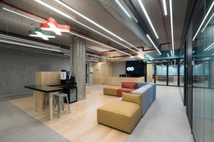 辦公室裝修后地板的驗(yàn)收標(biāo)準(zhǔn)是什么？