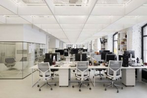 三種常見的辦公區(qū)裝修哪種最好？