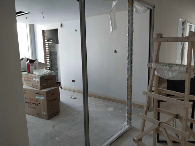 辦公室玻璃隔斷