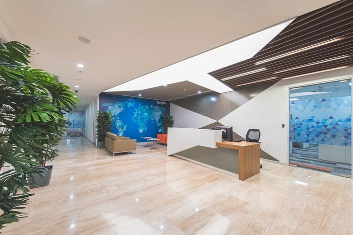 現(xiàn)代科技軟件公司辦公室裝修效果圖