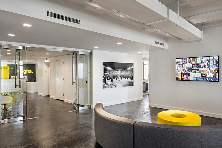 上海裝修公司_黃浦區(qū)企業(yè)廣場辦公室裝修效果圖